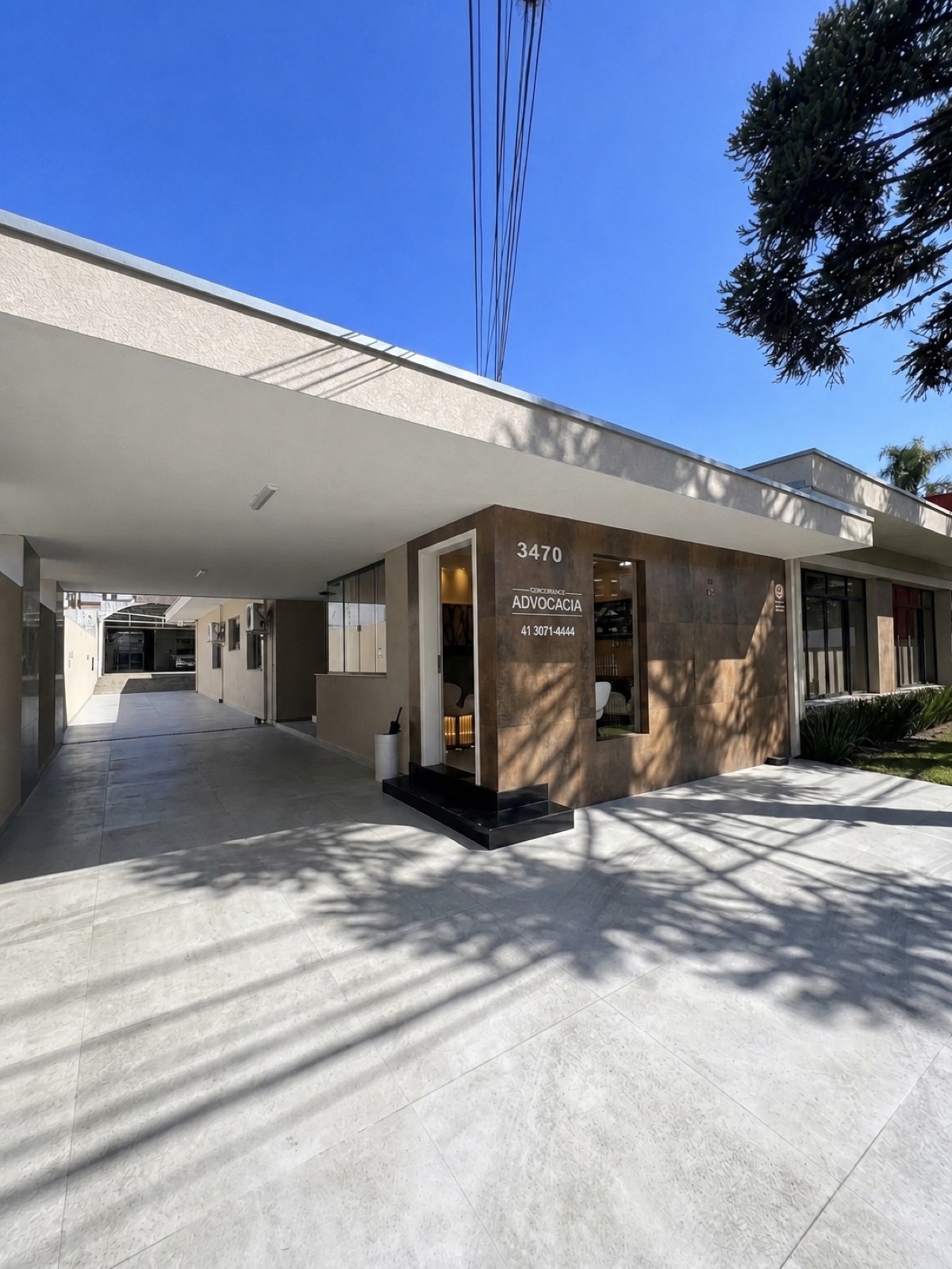 Fachada do escritório em Curitiba